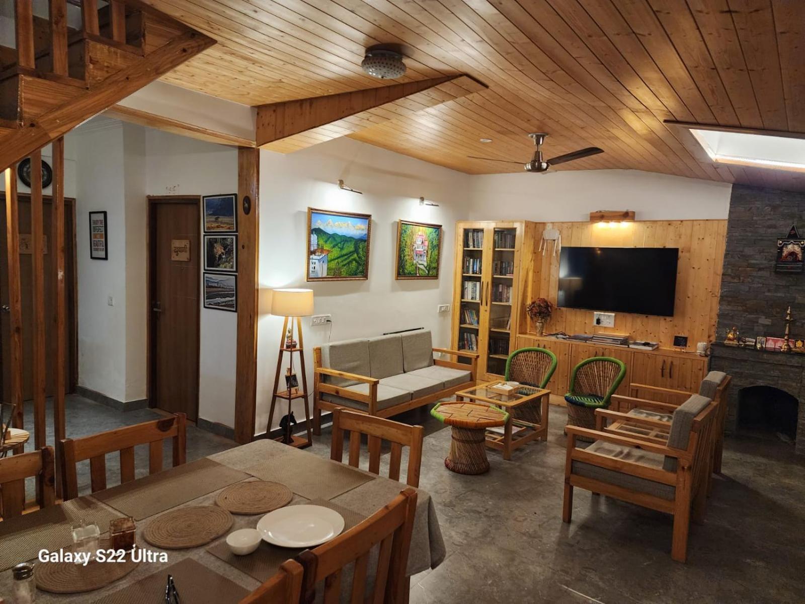 Nandini Cottage, A Premium Boutique Homestay Ranikhet Ngoại thất bức ảnh